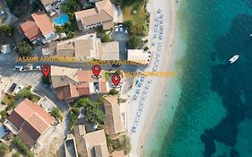 Kaminaki Beachfront Apartments