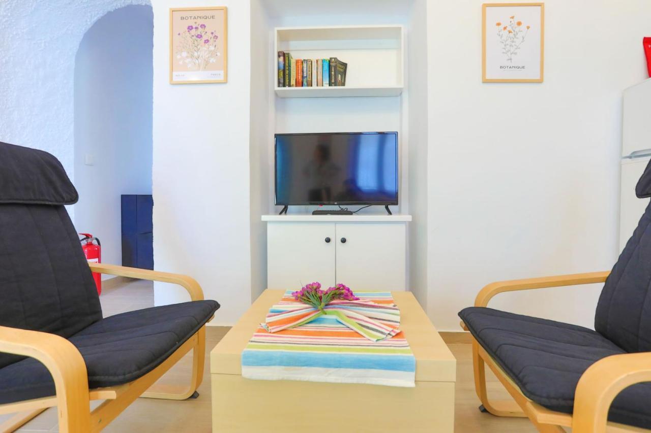 Kaminaki Beachfront Apartments Nisaki  Zewnętrze zdjęcie