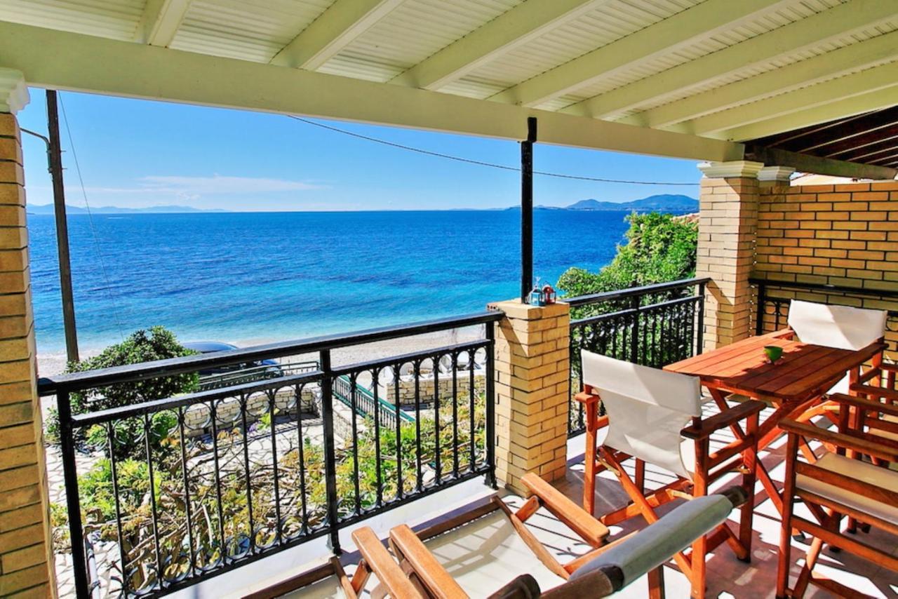 Kaminaki Beachfront Apartments Nisaki  Zewnętrze zdjęcie