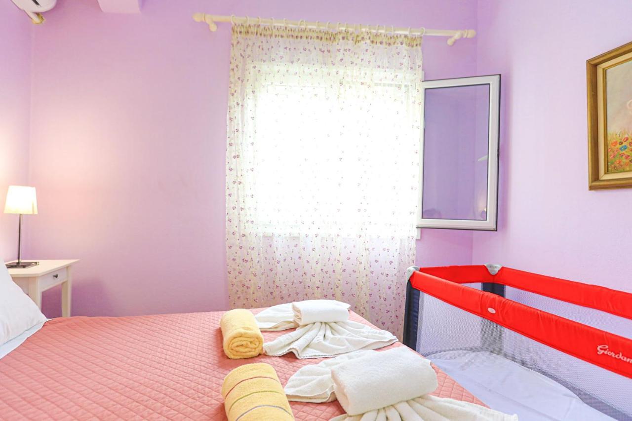 Kaminaki Beachfront Apartments Nisaki  Zewnętrze zdjęcie