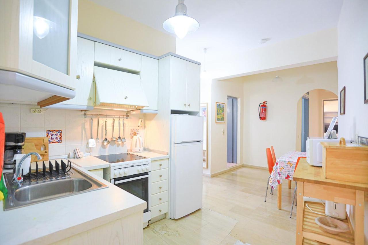 Kaminaki Beachfront Apartments Nisaki  Zewnętrze zdjęcie