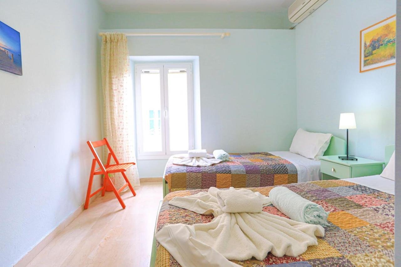 Kaminaki Beachfront Apartments Nisaki  Zewnętrze zdjęcie