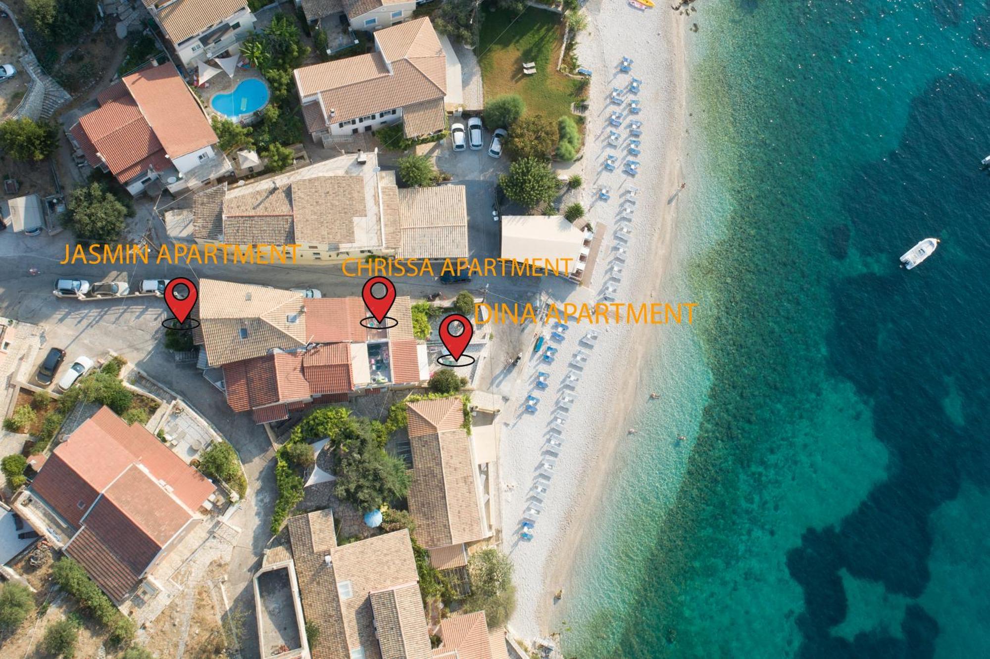 Kaminaki Beachfront Apartments Nisaki  Zewnętrze zdjęcie
